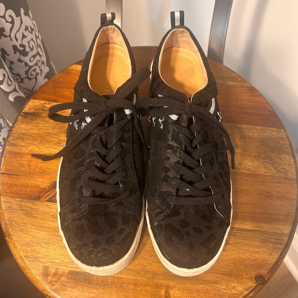 Jack Rogers Ainsley leopard sneakers 8